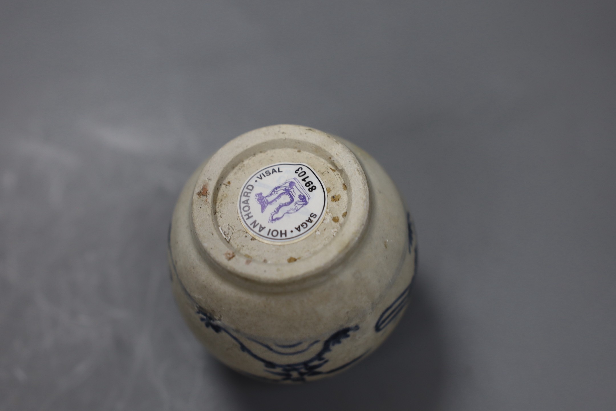 An Annamese blue and white jarlet, Hoi An Cargo, 6cms high